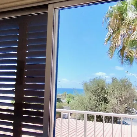 House In Tomb Of The Kings *