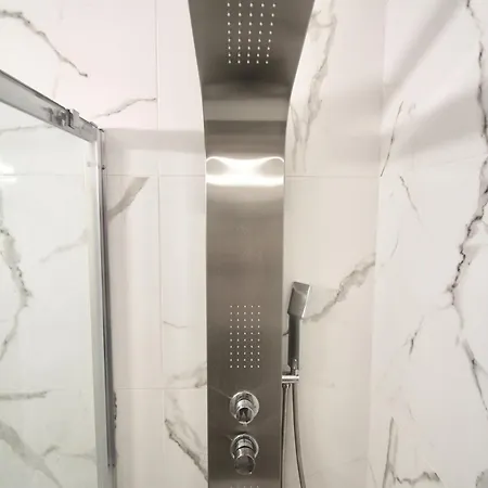 House In Tomb Of The Kings Tatil Evi