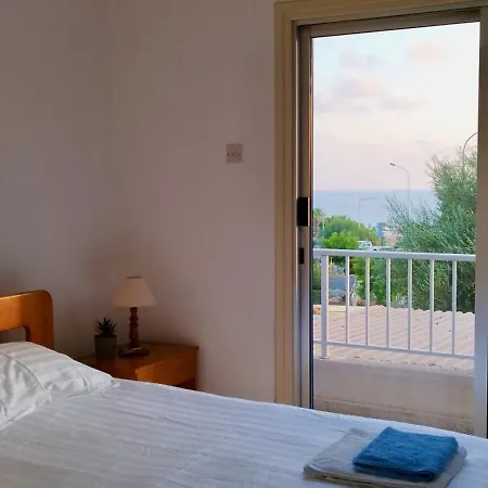 Tatil Evi House In Tomb Of The Kings Pafos